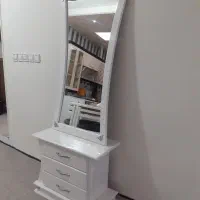 آینه و کنسول .پاوه