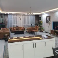 مجد ۱۳۵ متری ۳ خواب فول امکانات