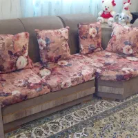 راحتی ومیز نهارخوری ومیز تلویزیون