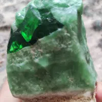 فروش سنگ گوهر