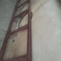 با لوله خیلی محکمم