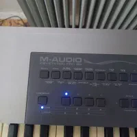 کنترولر maudio کلاویه سربی|پیانو، کیبورد، آکاردئون|اندیشه, اندیشه فاز ۳|دیوار