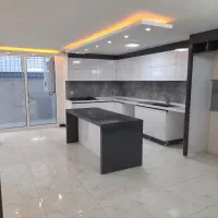 ویلایی-سه-طبقه-روبروی-صدا-و-سیما-370متر-مفید