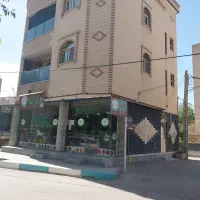 آپارتمان-و-مغازه