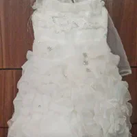 دوعدد لباس مجلسی درحدنو سالم سالم