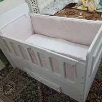 تخت خواب نوزاد
