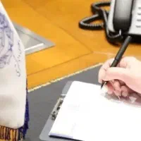 خدمات حقوقی (نگارش لایحه،دادخواست،شکواییه)