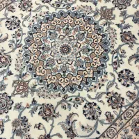 فرش دستباف نایین ۱/۵×۲/۵ کرم|فرش|اصفهان, خواجو|دیوار