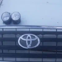 جلو پنجره لندکروز