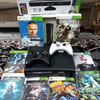 ایکس باکس360xbox کاملاسالم.درحدنو.۲دسته+کینکت+بازی