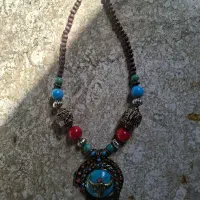 گردنبند قدیمی و زیبا