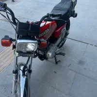 هوندا۱۲۵ بهرو رهرو هندا
