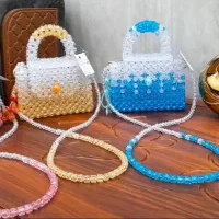 کیف مرواریدی