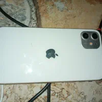 ایفون یازده کم ‌‌کارکرد  وتمیز فقط نیاز به باتری|موبایل|اراک, |دیوار