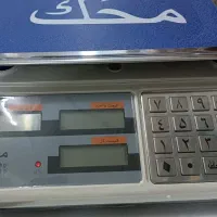 ترازوی‌ دکمه فلزی محک طرح‌ ۶ رقم