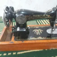 چرخ خیاطی تمیز سالم