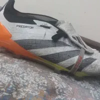 کفش فوتبال پدیدیتور کمیابب