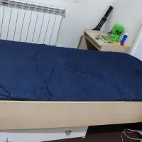 تخت و کمد و میزتحریر