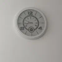 ساعت دیواری