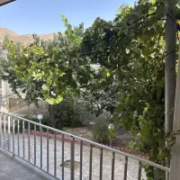 خانه-حیاط-دار-روستا-کندر-جاده-چالوس