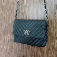 چندعددکیف|کیف، کفش، کمربند|رشت, فلسطین|دیوار