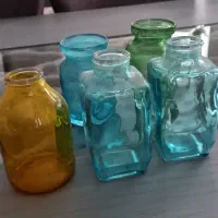 گلدان شیشه ای رنگی