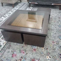 گل میز  بسیار شیک و تمیز