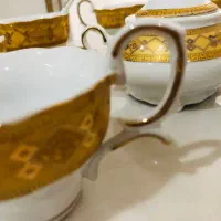 حراج دو دست سرویس چای و قهوه خوری برنجی و چینی|حراج|تهران, تهران‌نو|دیوار