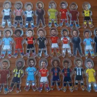 ۳۰ عدد مینی فیگور کیمدی به همراه پایه نگهدارنده