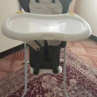 میز غذای کودک سالم  بخاطر نیاز نداشتن به فروش میره|کالسکه و لوازم جانبی|صدرا-فارس, فاز ۱|دیوار