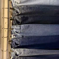 مدل برای عکاسی بوتیک زنانه مانتو و شلوار