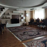 فروش آپارتمان ۱۳۸ متری ۲ خوابه طبقه ۳