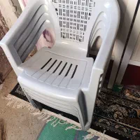 چهار عدد صندلی