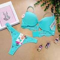 لباس زیر ست|لباس|کاشان, کارگر|دیوار