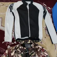 کاپشن.وسویشرت.نو نو . وبعضی ها در حدنو|لباس|گرگان, |دیوار