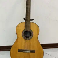 گیتار مدل کلاستیک