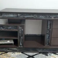 میز تلویزیون سالم در حد نو ۱۸۰۰