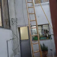 پله چوبی ۳ متر و نیم ، تمیز