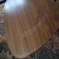 جلومبلی و سه عدد عسلی