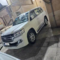 تویوتا لندکروزر وی8موتور ۴۷۰۰مدل 2020 فول دو موس