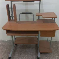 میز کامپیوتر