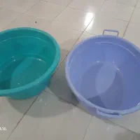 تشت پلاستیکی