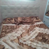 تخت دونفره درحدنو. باتشک|تخت و سرویس خواب|برخوار, |دیوار