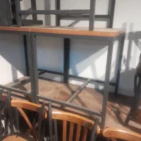 صندلی طرح لهستانی مارک نظری و میز دو نفره|کافی‌شاپ و رستوران|تهران, فلسطین (میدان انقلاب)|دیوار