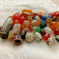 مهره های قدیمی و جدید کلکسیونی|جواهرات|آمل, |دیوار