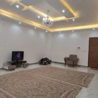 تک واحدی ۱۱۳متری خ امام ط۱. املاک قیومی نیا