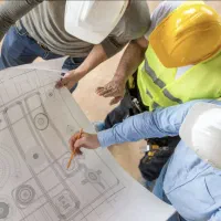 استخدام مهندس برق مکانیک عمران و معماری