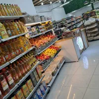 استخدام خانم برای