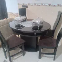 میز ناهارخوری