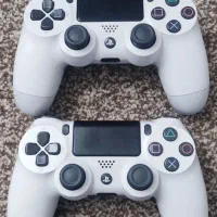 دو دسته استوک اصلی